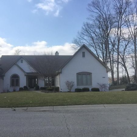 Luxury On The Lake Indianapolis Bagian luar foto