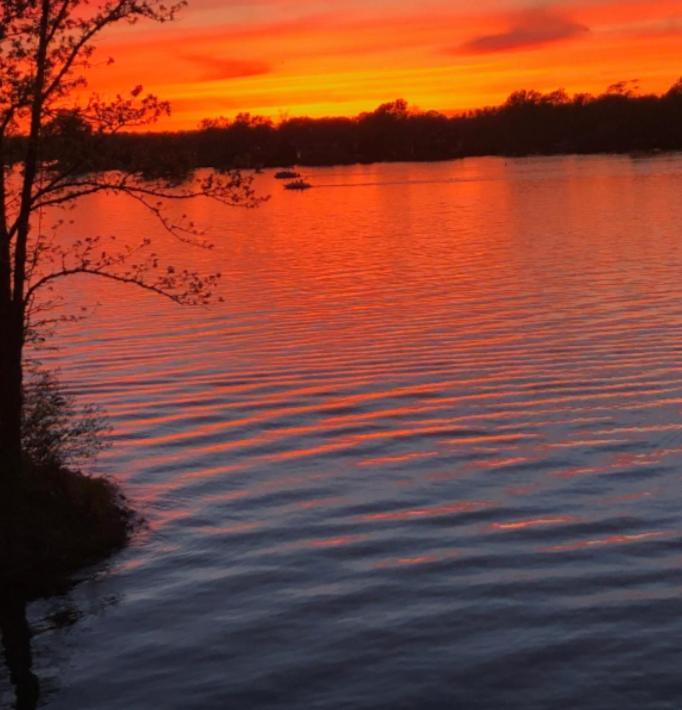 Luxury On The Lake Indianapolis Bagian luar foto